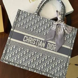 Tote Dior