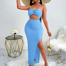 Vestido azul con detalle dorado 