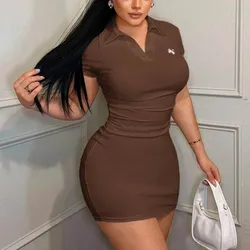 Vestido casual de negocios con cuello bordado