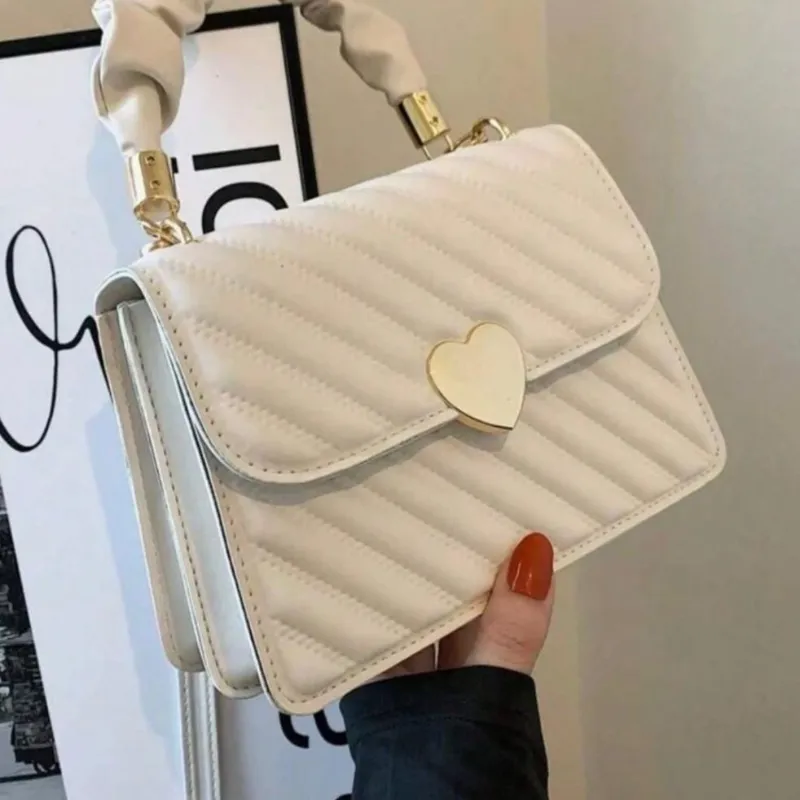 BOLSO CORAZÓN 