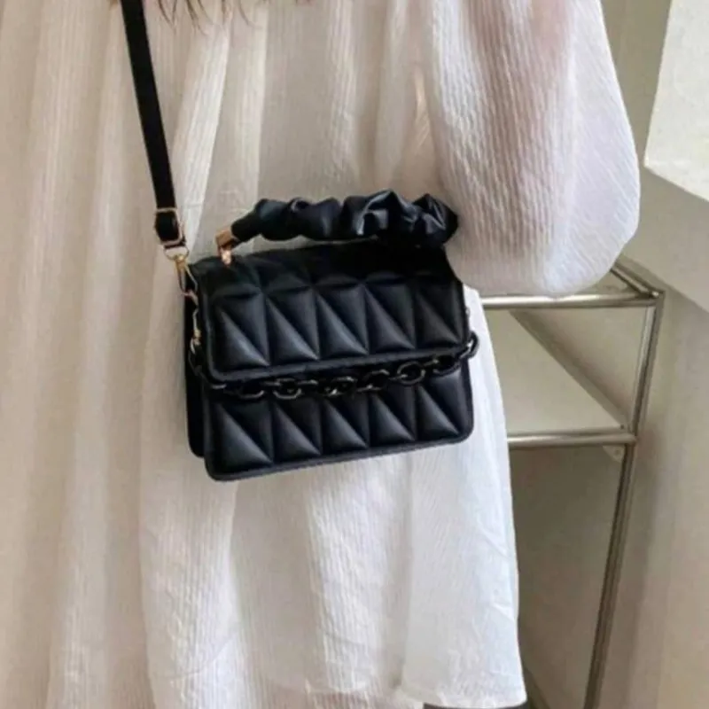 CARTERA CRUZADA🖤 ⛓️