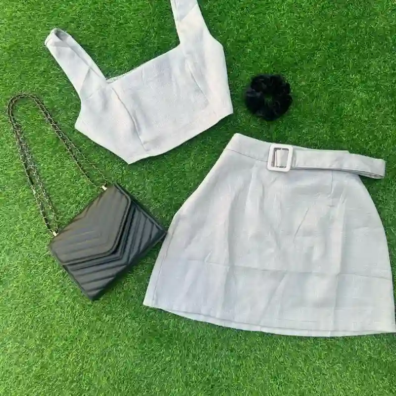Conjunto De Falda en Lino 🩶