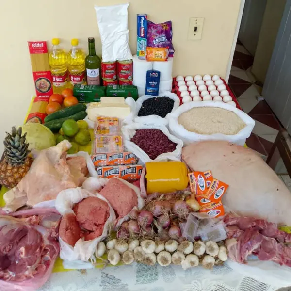 Entrega de combos de alimentos crudos y elaborados,🍖🍗🥚equipos electrodomésticos a domicilio,pagos vía zelle en estados unidos 🇺🇸o transferencia en México 🇲🇽 .La compra mínima son 20 dólares 