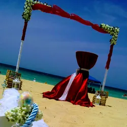 Boda Roja en la playa