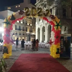 Cena en La Plaza Vieja