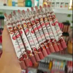 Delineador de labios