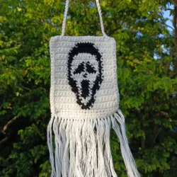 ​Mini pixel Spooky Ghostface.