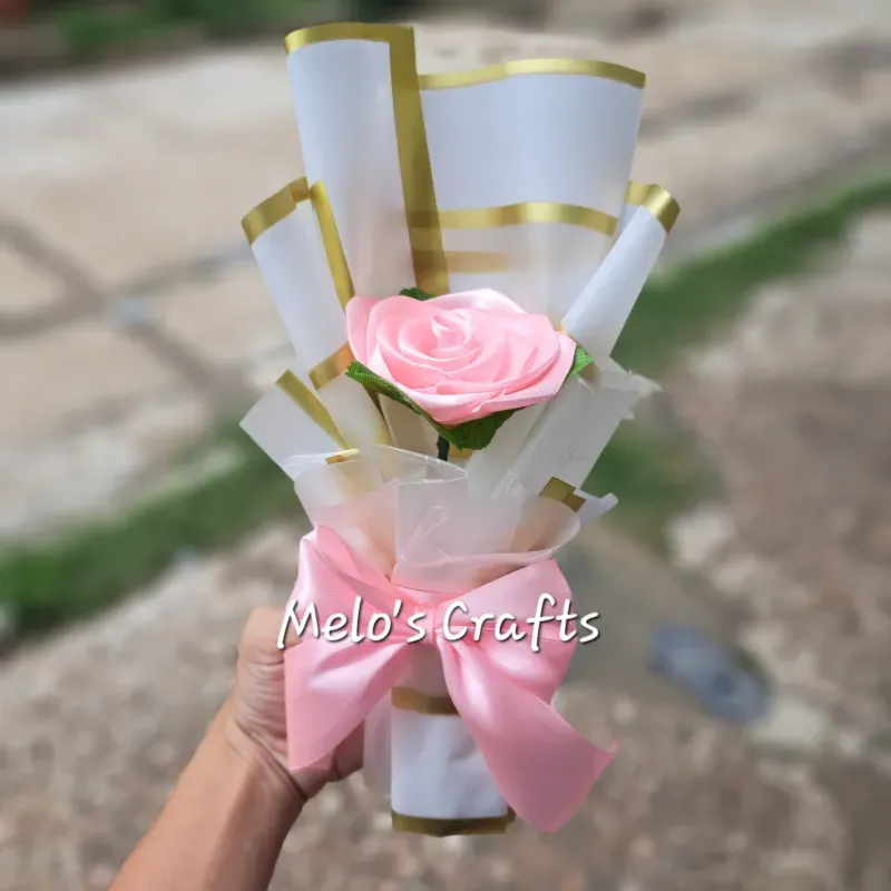 Rosa individual rosada