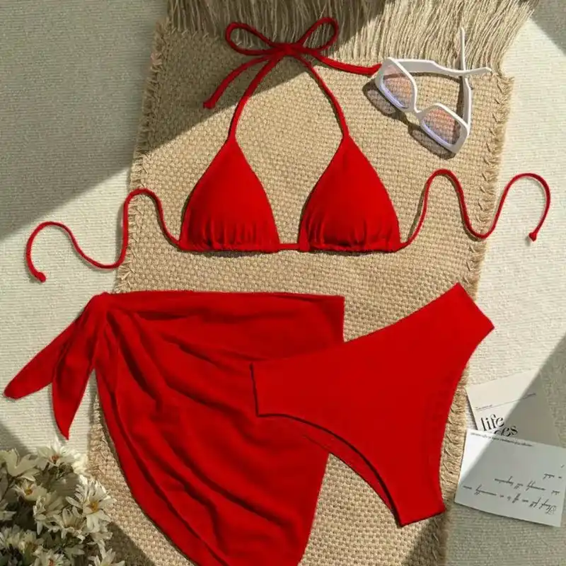 Bikini rojo de Tres Piezas