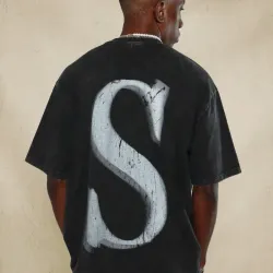 Pullover Negro Opaco de Hombre Con letrero