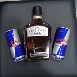 Jack Daniels Gentleman + 2 Energizantes 