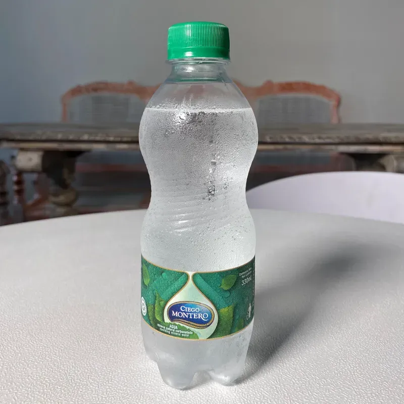 Agua gaseada 