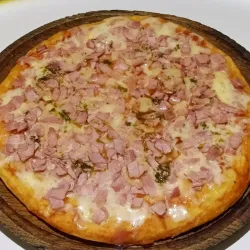 PIZZA DE JAMÓN 🍖
