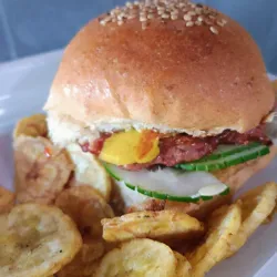 Hamburguesa Clásica 