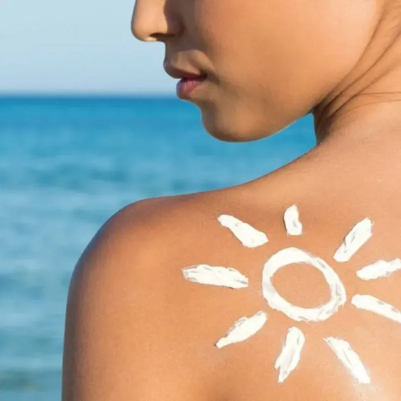 Protector solar corporal 