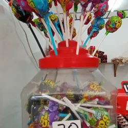 Chupachupa con chicle 