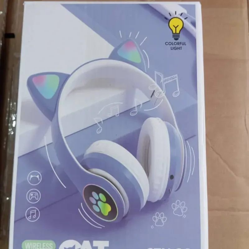 Auriculares estéreo de gatitos