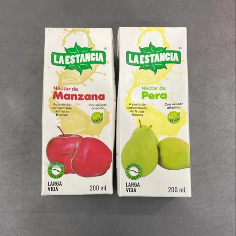 JUGOS DE MANZANA Y PERA 