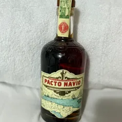 Ron Pacto Navío  
