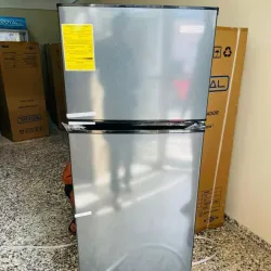 Refrigerador ROYAL de 8.5pies³