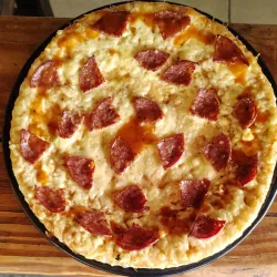 Pizza de Salame
