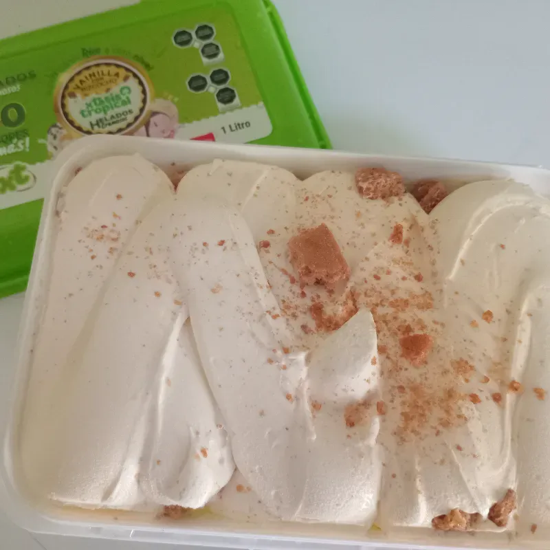 Helado vainilla con bizcocho 1 litro