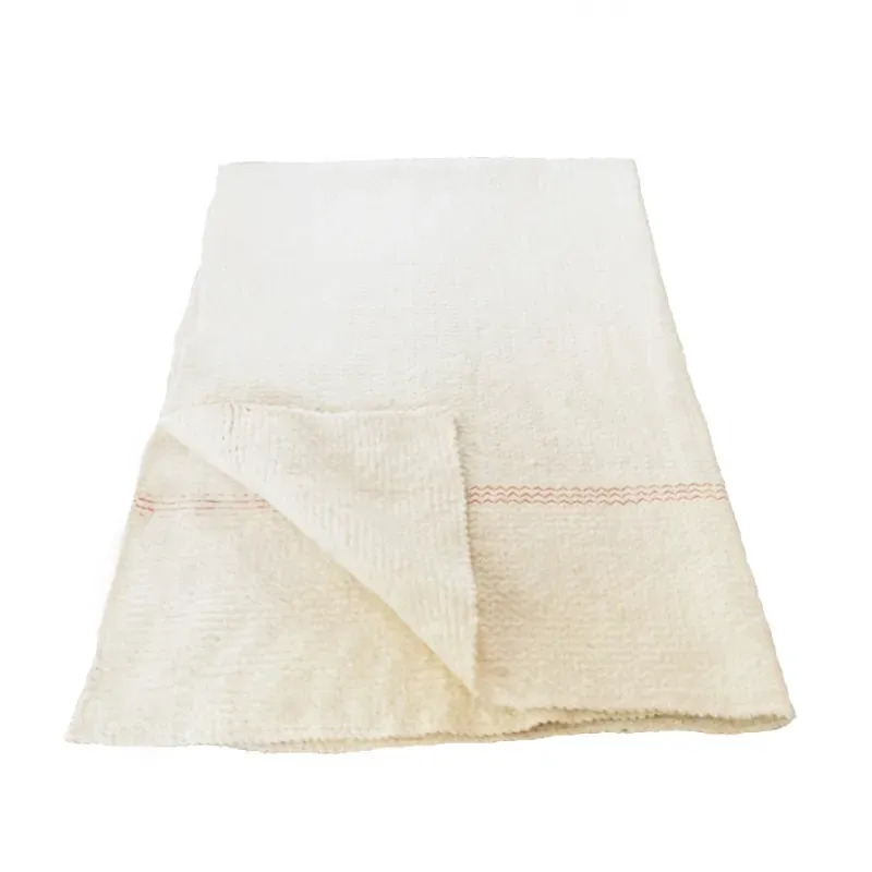 Frazada de Piso 80 *60 cm 85 % algodón 15% poliester