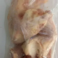 Paquetes de Pollo 2kg muslos y contramuslo 