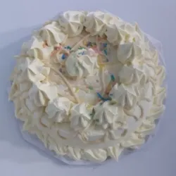 Cake de vainilla con chocolate blanco