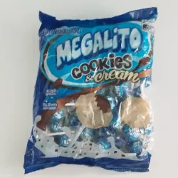 Chupa chupa leche con chispas de galleta 