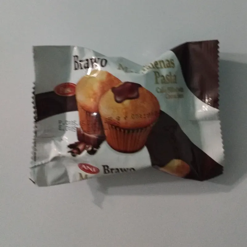 Magdalena rellena de chocolate 