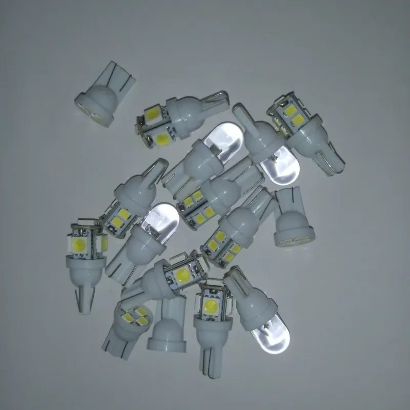 Bombillas led 12 volts, cola de pescado.