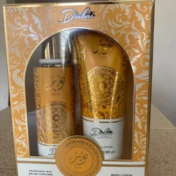 SET DE PERFUME Y CREMA/GEL DE BAÑO