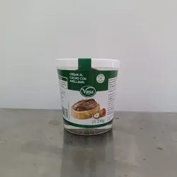 Crema al cacao con avellanas