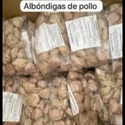 ALBÓNDIGAS DE POLLO 30U