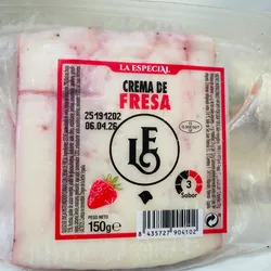 Queso con Crema de Fresas (150g)