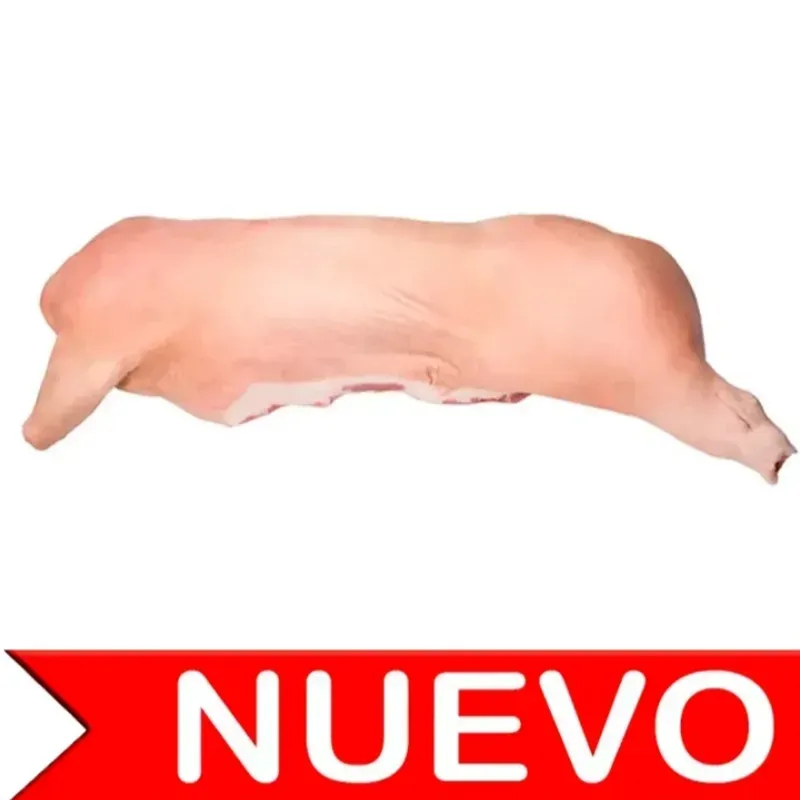 Cerdo entero limpio sin cabeza y patas 