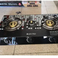 Fogón de gas de tres hornillas 