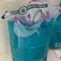 Detergente líquido 