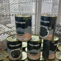 Frijol negro en lata