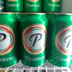 Cerveza Presidente 