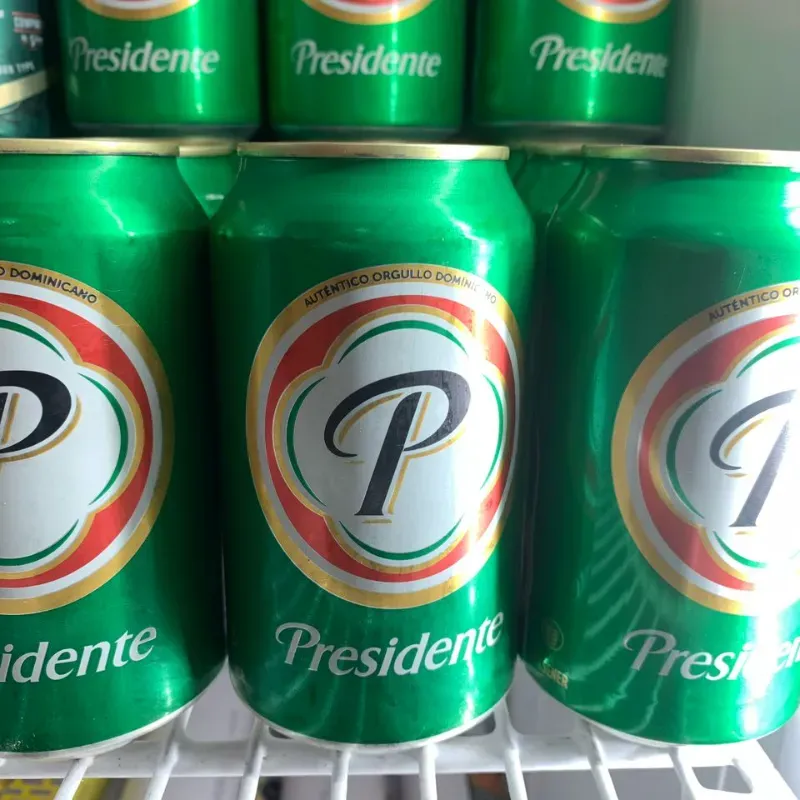 Cerveza Presidente 