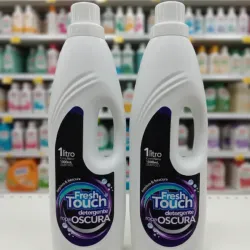 Detergente líquido para ropa oscura