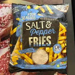 Papas prefritas sal y pimienta