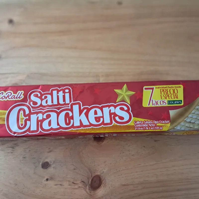 Paquete de galletas Salticrakers de Soda