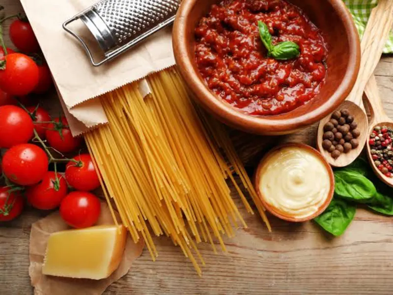 Pastas alimenticias y salsas 