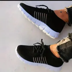 Tenis
