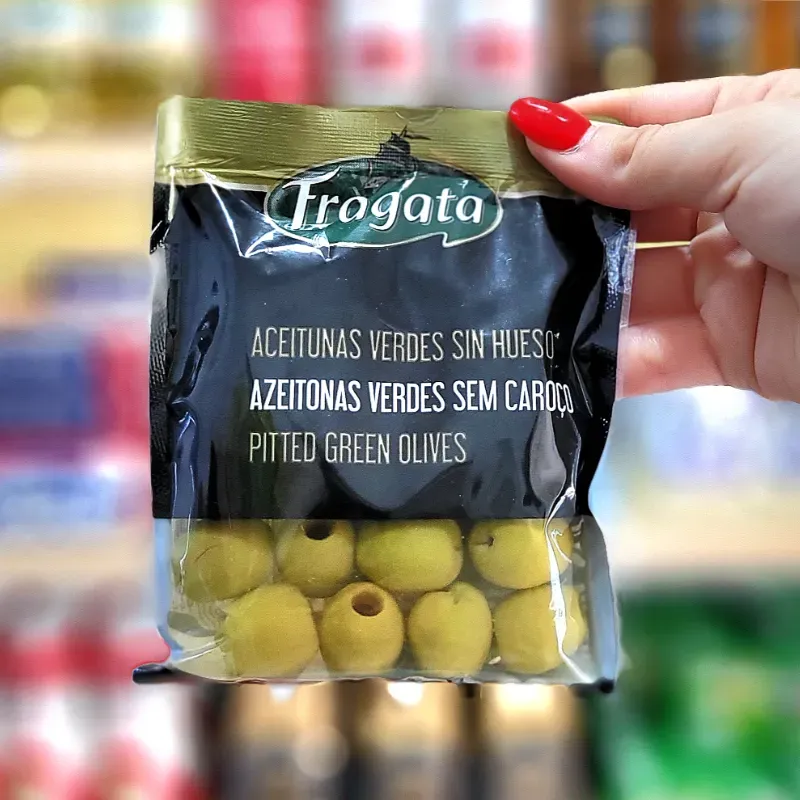 Aceitunas verdes sin hueso. FRAGATA