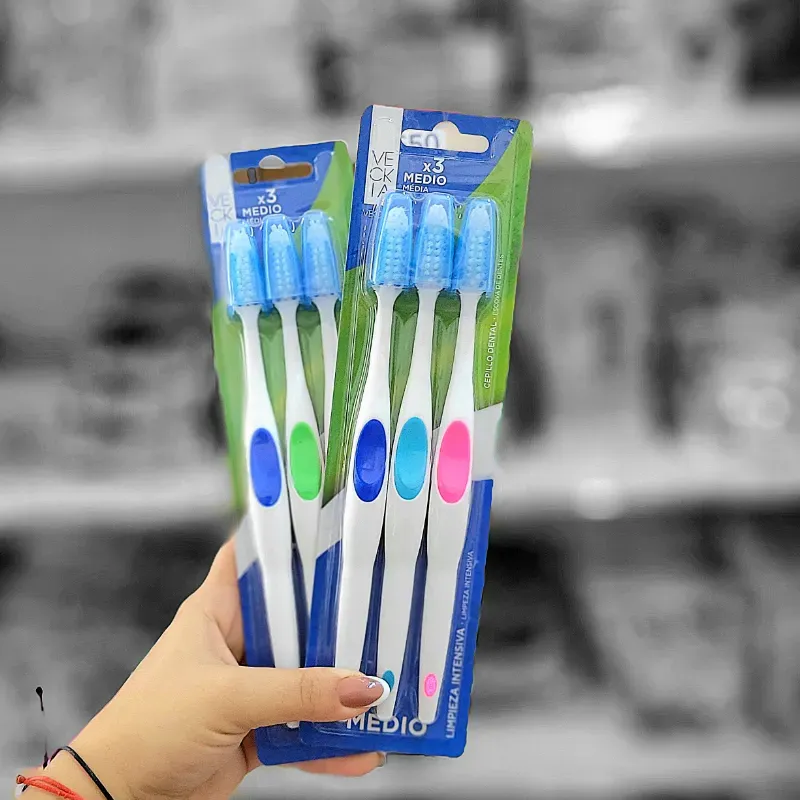 Cepillo dental. VECKIA