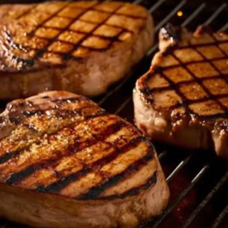 Chuletas de cerdo $1300 la libra